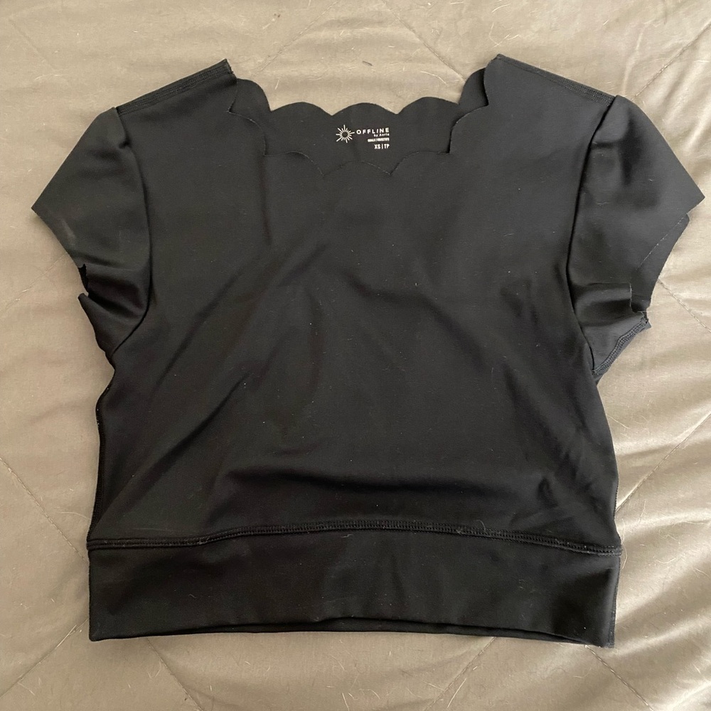Aerie Scallop Crop Top